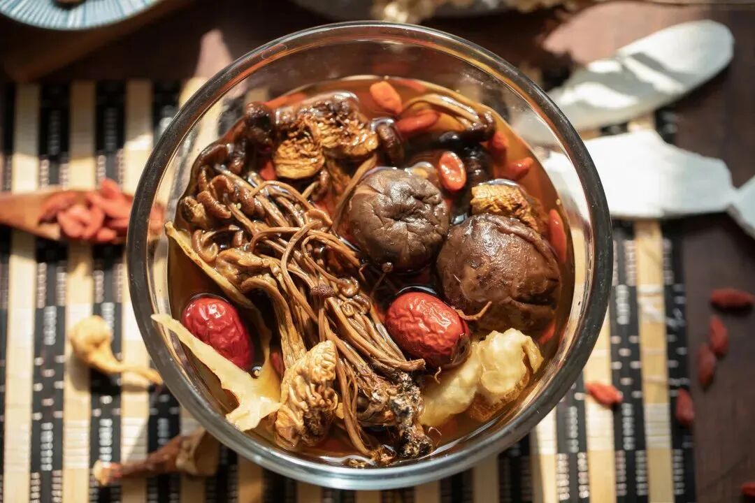 秋冬多吃这种“天然消炎药”，补钾降压，常吃少生病~