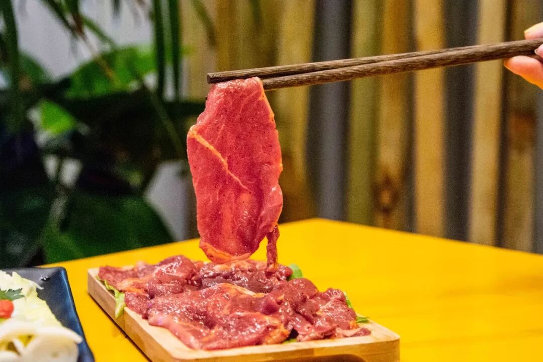 重庆火锅网红店抖音_重庆火锅抖音网红有哪些人_火锅抖音重庆店红网是真的吗