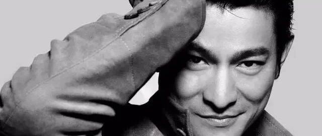 李现杨紫“分道扬镳”？时代少年吃Tfboys资源？张小斐男友？刘德华不抗票房？贺峻霖私生被抓？