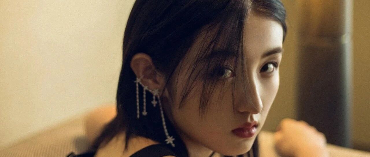 黄磊张子枫关系不正常？吴秀波彻底凉了？金巧巧复出挣钱？金晨找对东家？练习生出道难？