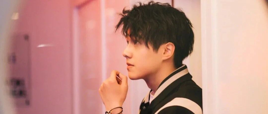 蒋劲夫复出？张子枫整容？四字刘昊然竞争？关晓彤爱用替身？黄子韬飙脏话？