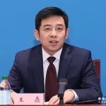 教育部新任新闻发言人亮相