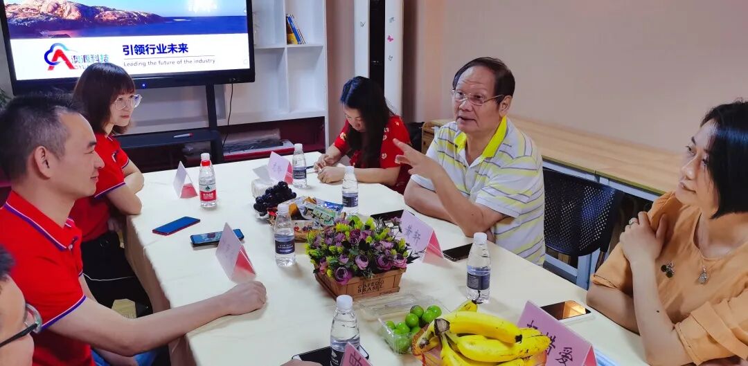 “伯乐聘互联”与“广东省计算机学会”达成人才库合作，助力广东省大学生高效高质就业！