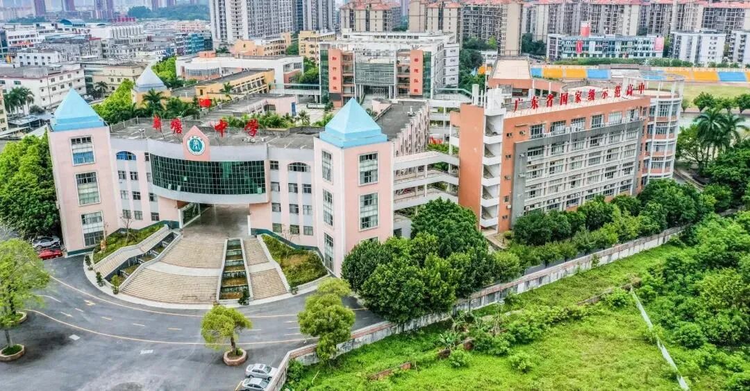 降价了吗？金茂万科都会四季加推，总价138万起！