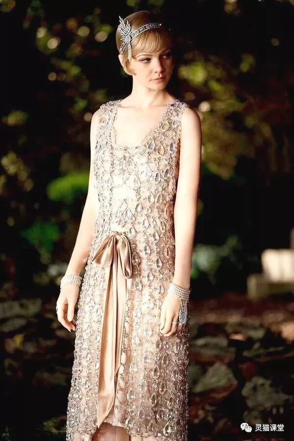 历届奥斯卡最佳服装设计大赏，这些手稿你肯定是第一次见到！