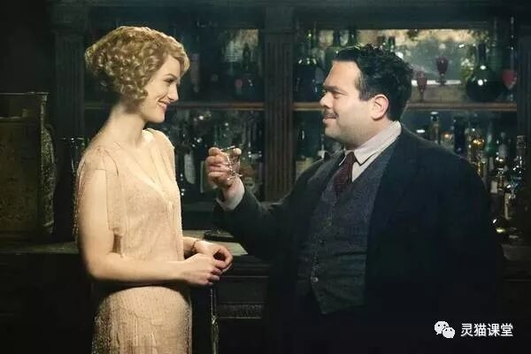 历届奥斯卡最佳服装设计大赏，这些手稿你肯定是第一次见到！