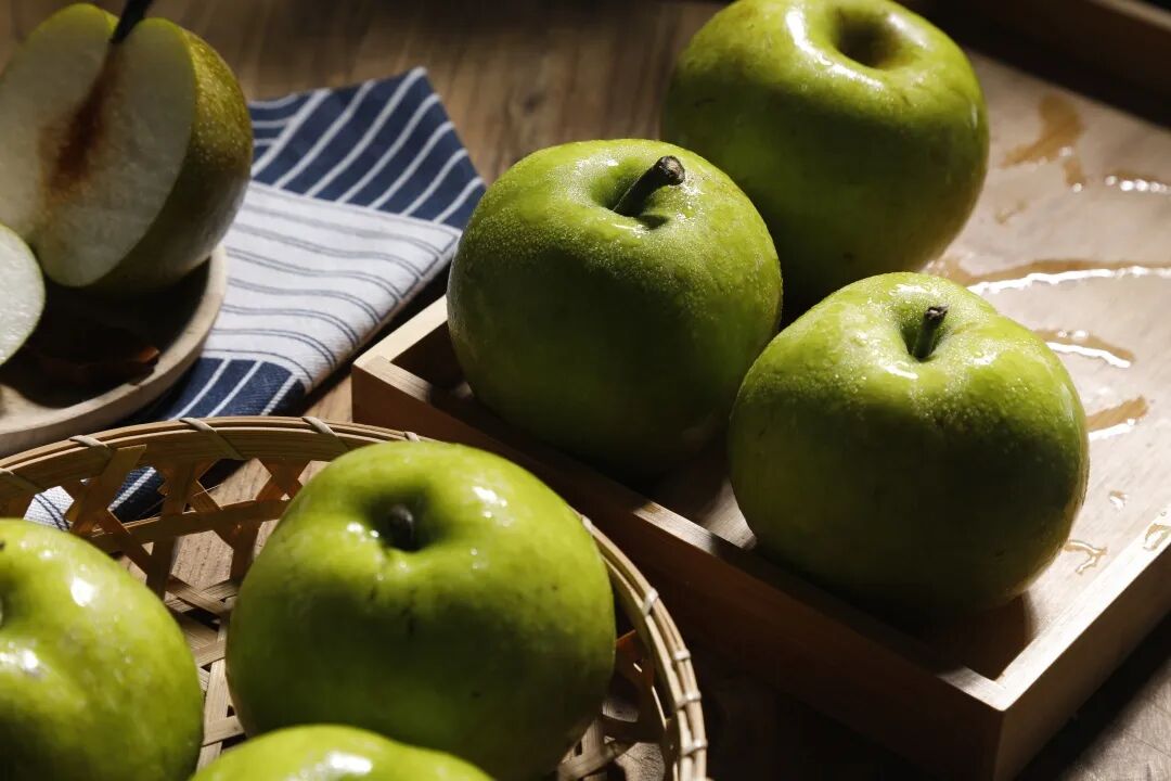 大吉大利上杨吃梨