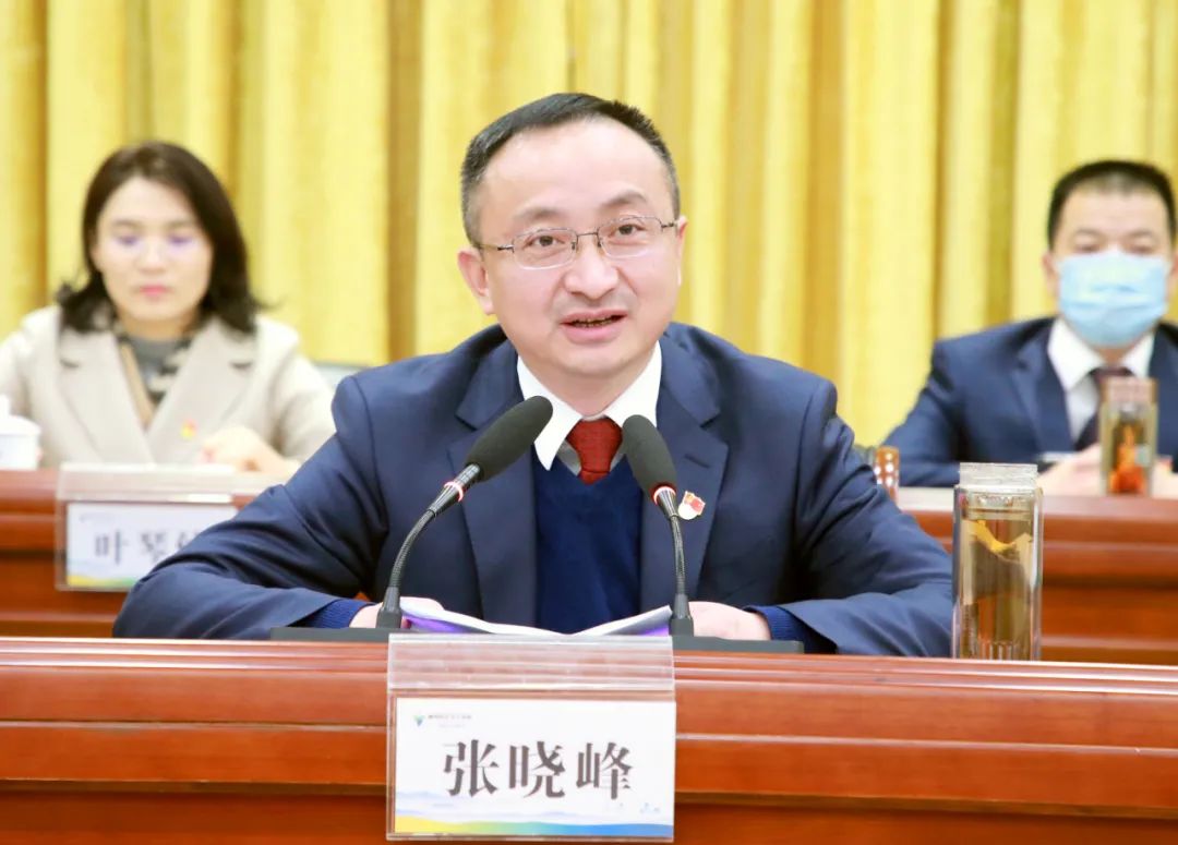 首页 wap版 今日龙游龙游县委常委会主持 县委书记张晓峰作工作报告