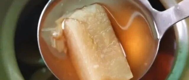 咳嗽痰多？教你煲这汤，润肺祛痰，家人常喝喉咙舒服不咳嗽~