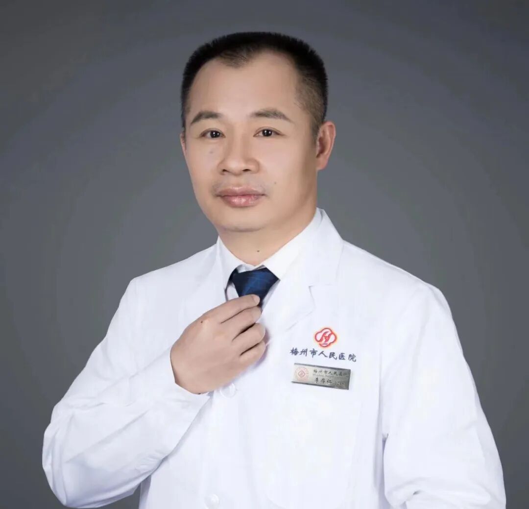 治疗车怎么推【弓部重建直通车】梅州市人民医院心内科团队运用Castor®分支型支架联合预开窗技术治疗主动脉弓动脉瘤合并迷走右锁骨下动_https://www.jmylbn.com_新闻资讯_第22张