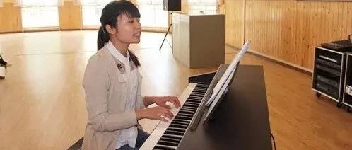 有一种老师，叫幼儿园老师！看哭了......