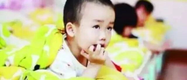 零磕碰≠100%安全！其实孩子在幼儿园里的磕碰也是一种成长（转给家长）