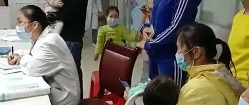 一幼儿园16名儿童呕吐、腹痛！幼儿园停课3天！除了新冠，这个病毒也得防！