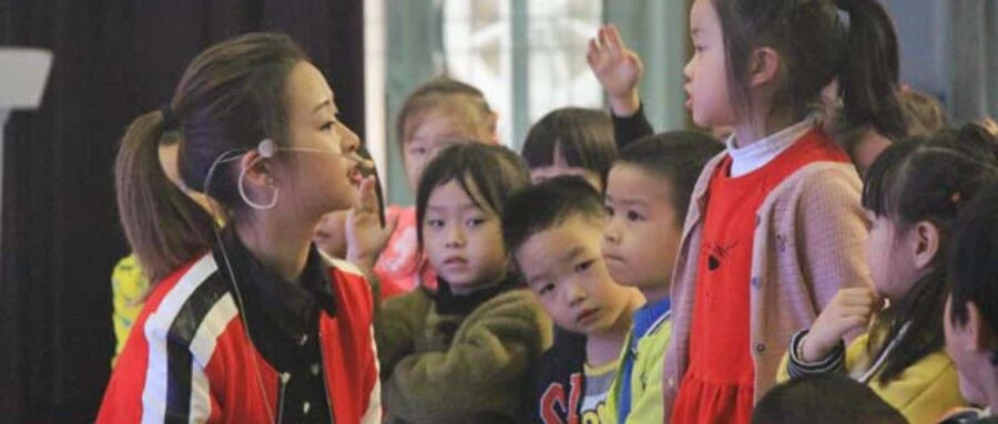 杭州幼儿园“天价”工资单火了，同行老师直摇头，表示心里不平衡!
