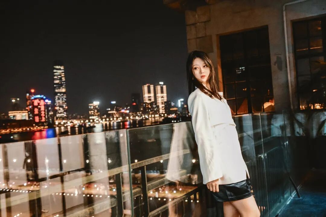 ������̲5�ţ�ħ��Zui����������꣬С��̽��ʵ�����ˣ�