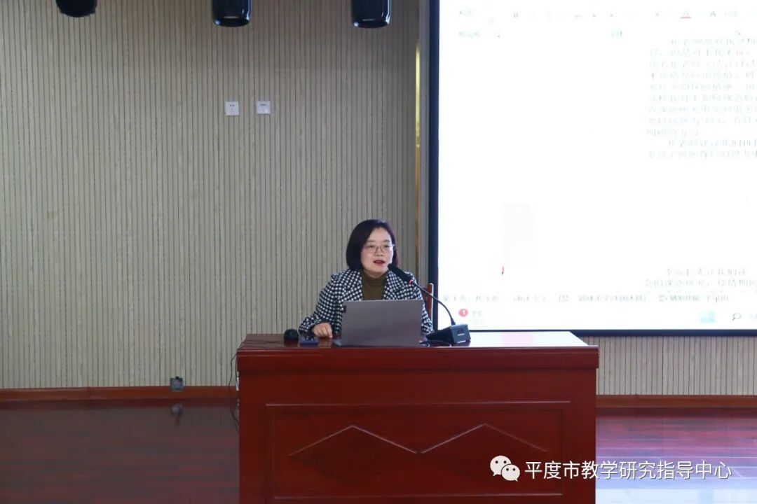 南村镇郭庄中学张丽萍老师讲述了自己的科研成长历程.