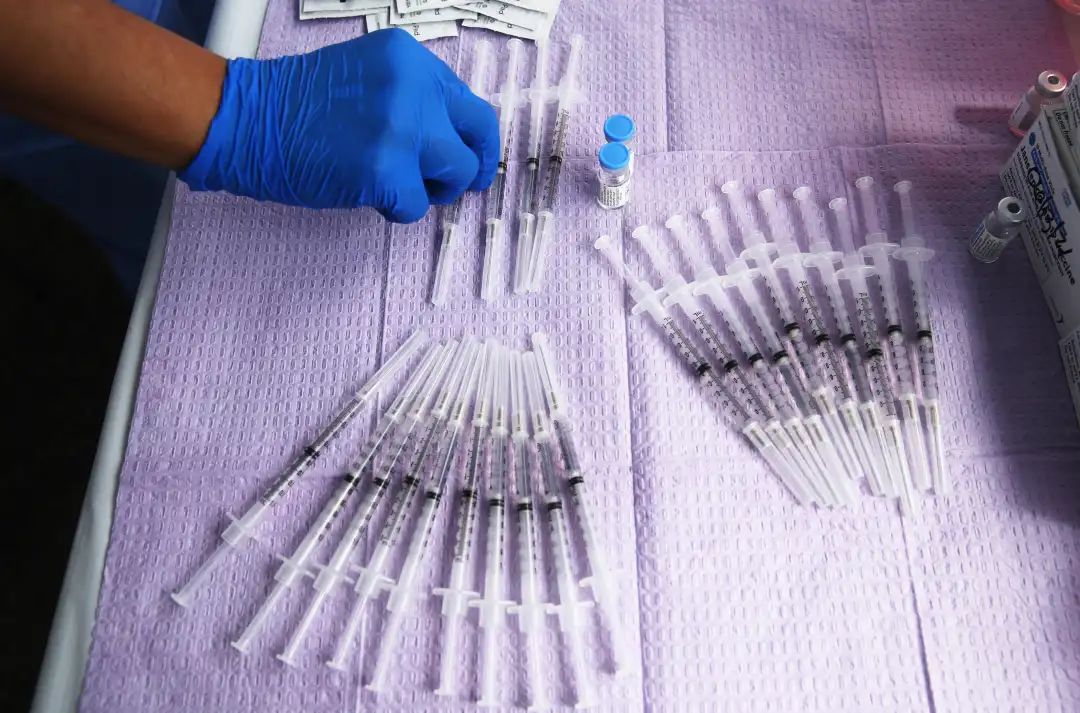 强生疫苗导致4例血栓，腺病毒载体疫苗还安全吗？
