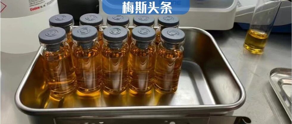 中国云南的这名父亲，为儿子自学、自制「孤儿药」