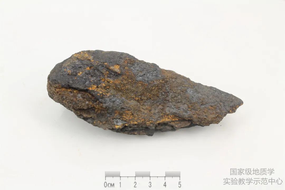 收藏备用！岩矿标本鉴别汇总，赶快学起来~的图29