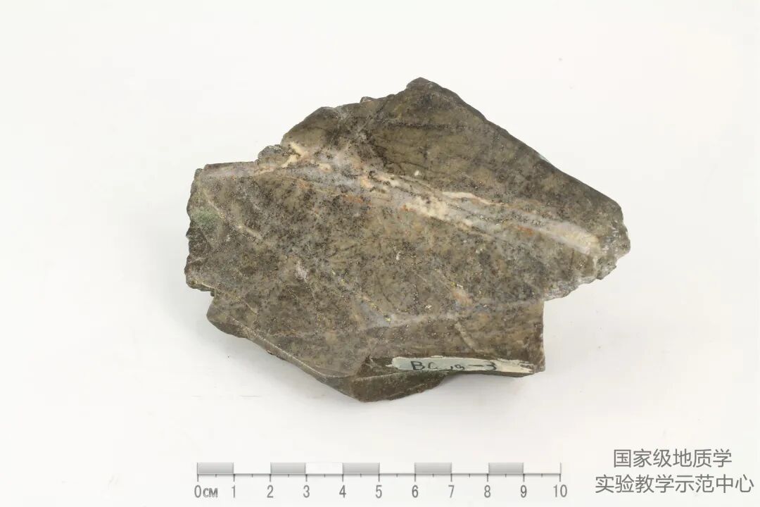 收藏备用！岩矿标本鉴别汇总，赶快学起来~的图68