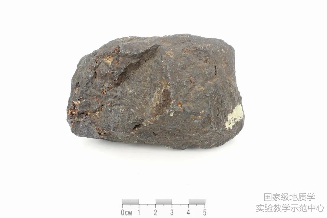 收藏备用！岩矿标本鉴别汇总，赶快学起来~的图12