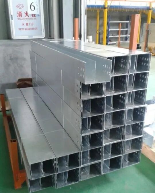 不锈钢桥架_不锈钢拱桥_桥梁不锈钢