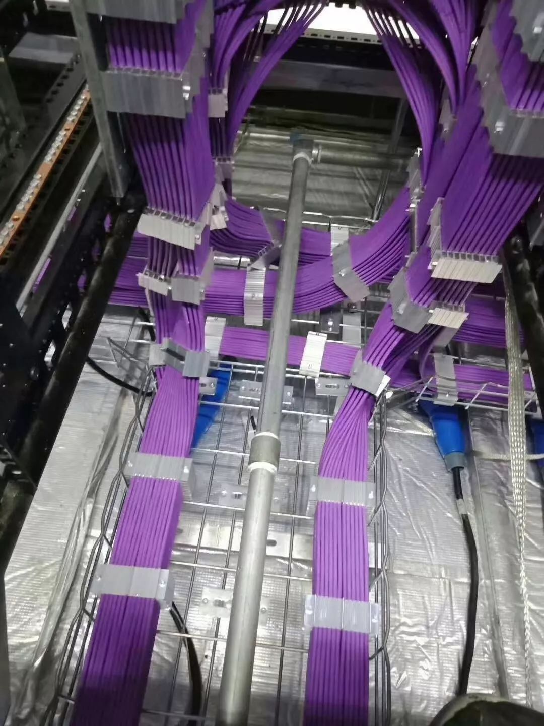弱电工程师高标准施工图片,大师之作!(图8) 图片