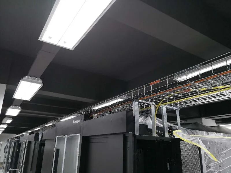 做弱电机房布线的时候要注意这几个方面，不然容易吃亏！的图2