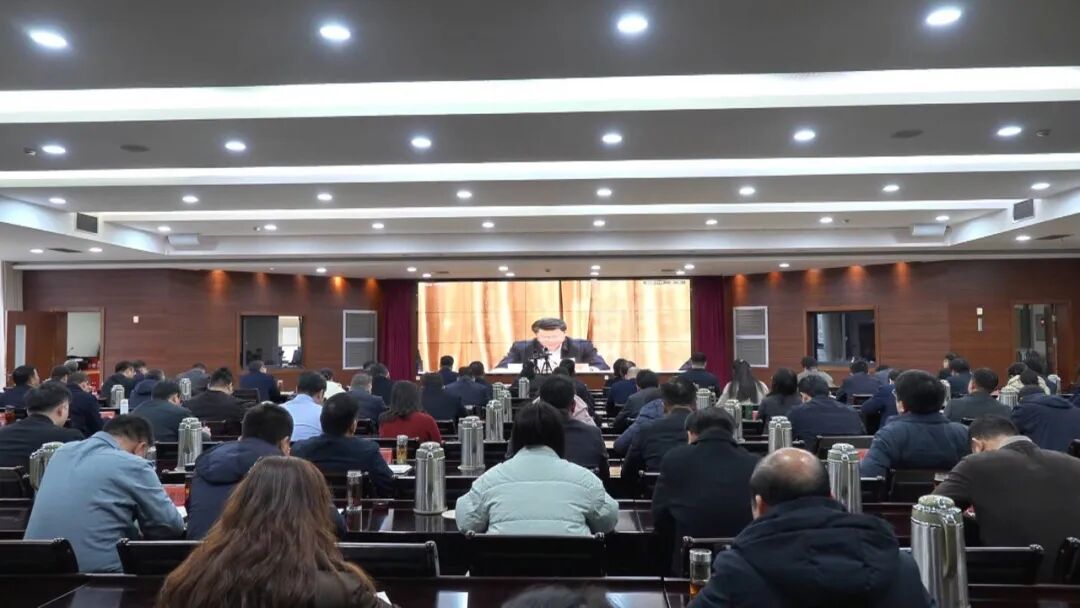 扬州市营商环境优化提升暨作风建设大会强调 强化换位思考 坚持用户思维 以实打实行动为企业发展赋能为创新创业助力