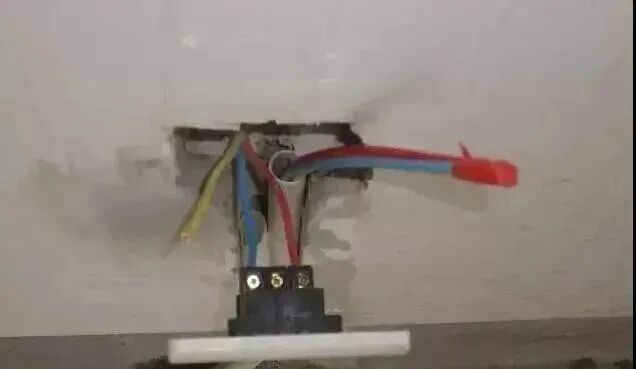 一看就懂的“电工布线电路实图解”的图7