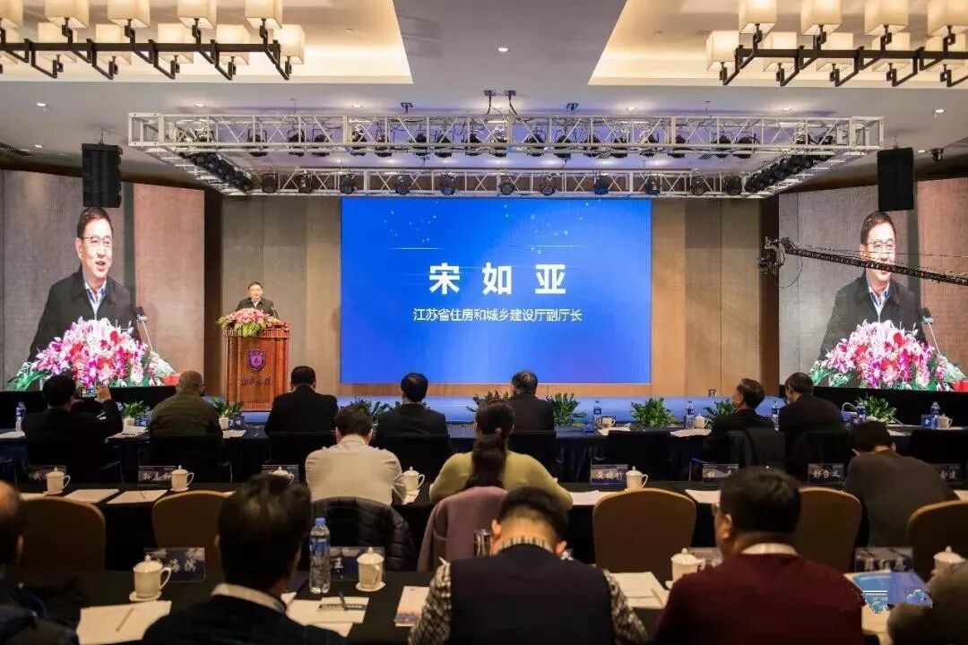 人民日?qǐng)?bào)：三大攻堅(jiān)戰(zhàn)取得決定性成就