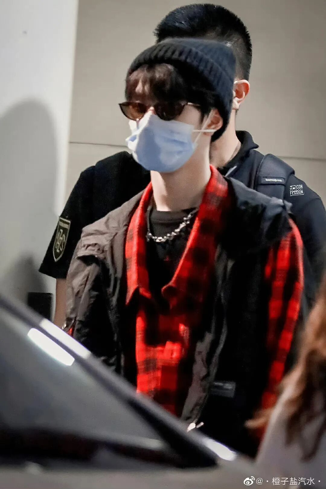 严浩翔美图有,确定不进来嘛?