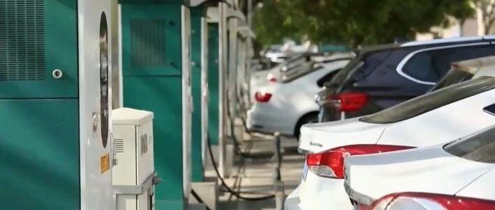 急！“里程焦炙”再现！大众充电桩根基靠“抢”，有车主乃至破晓四点起床…