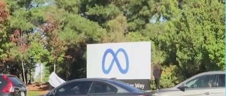 为了“它”，Facebook连名字都换了…