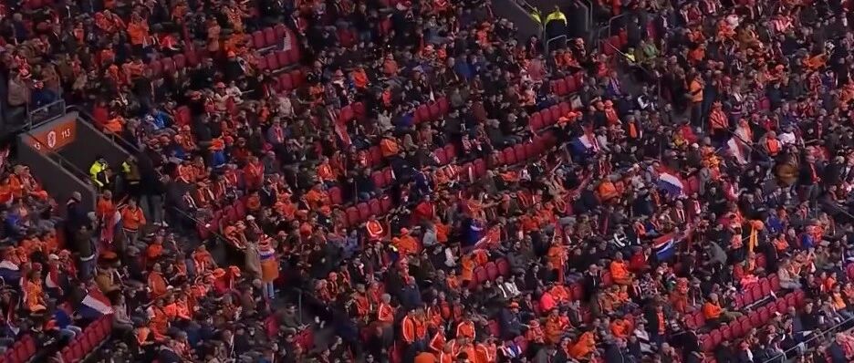 287天等待！​全场起立鼓掌，爱神进球归来​