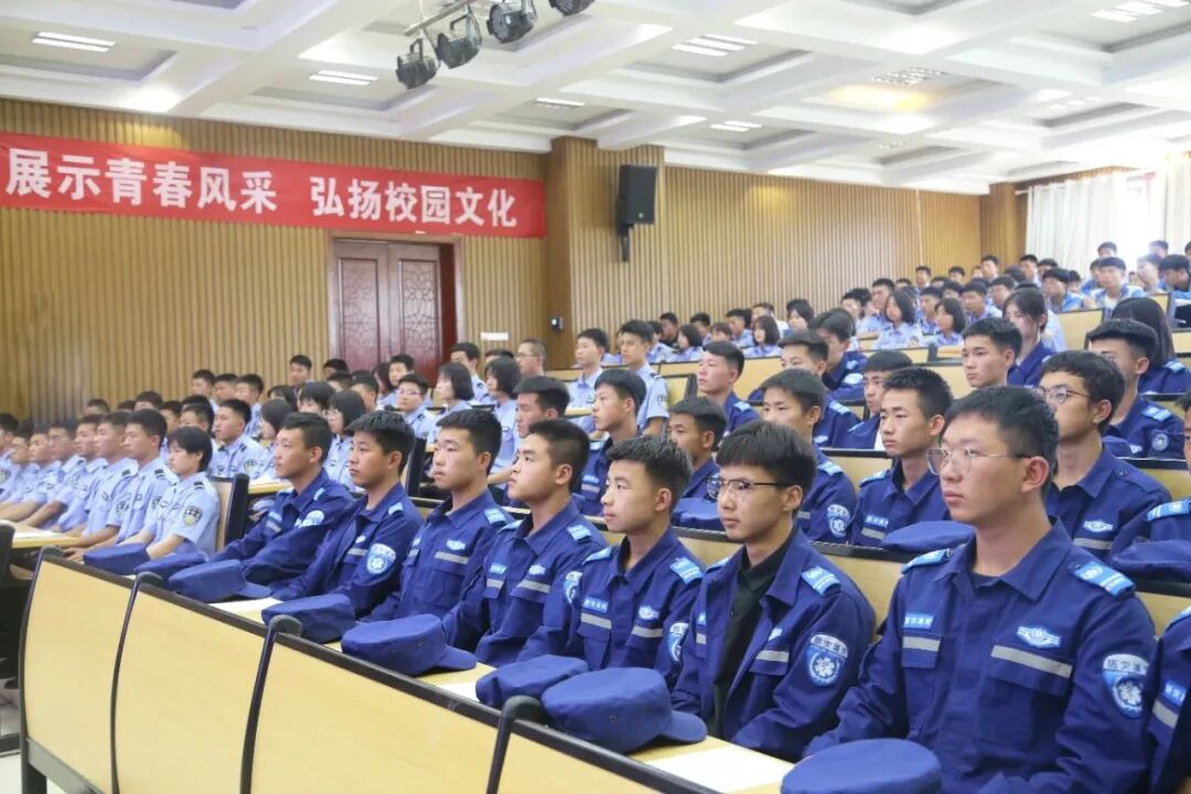 在实现中国梦的生动实践中 放飞青春梦想 | “职教生心中的二十大”宣讲活动(图6)