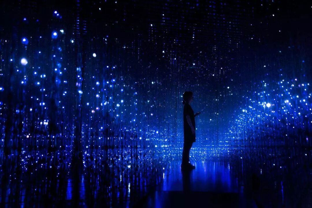 11月16日，越秀明珠天悦江湾盛大开放，闪耀国际金融岛