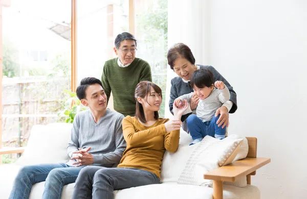 日本人结婚,买房不是必须的(图4)