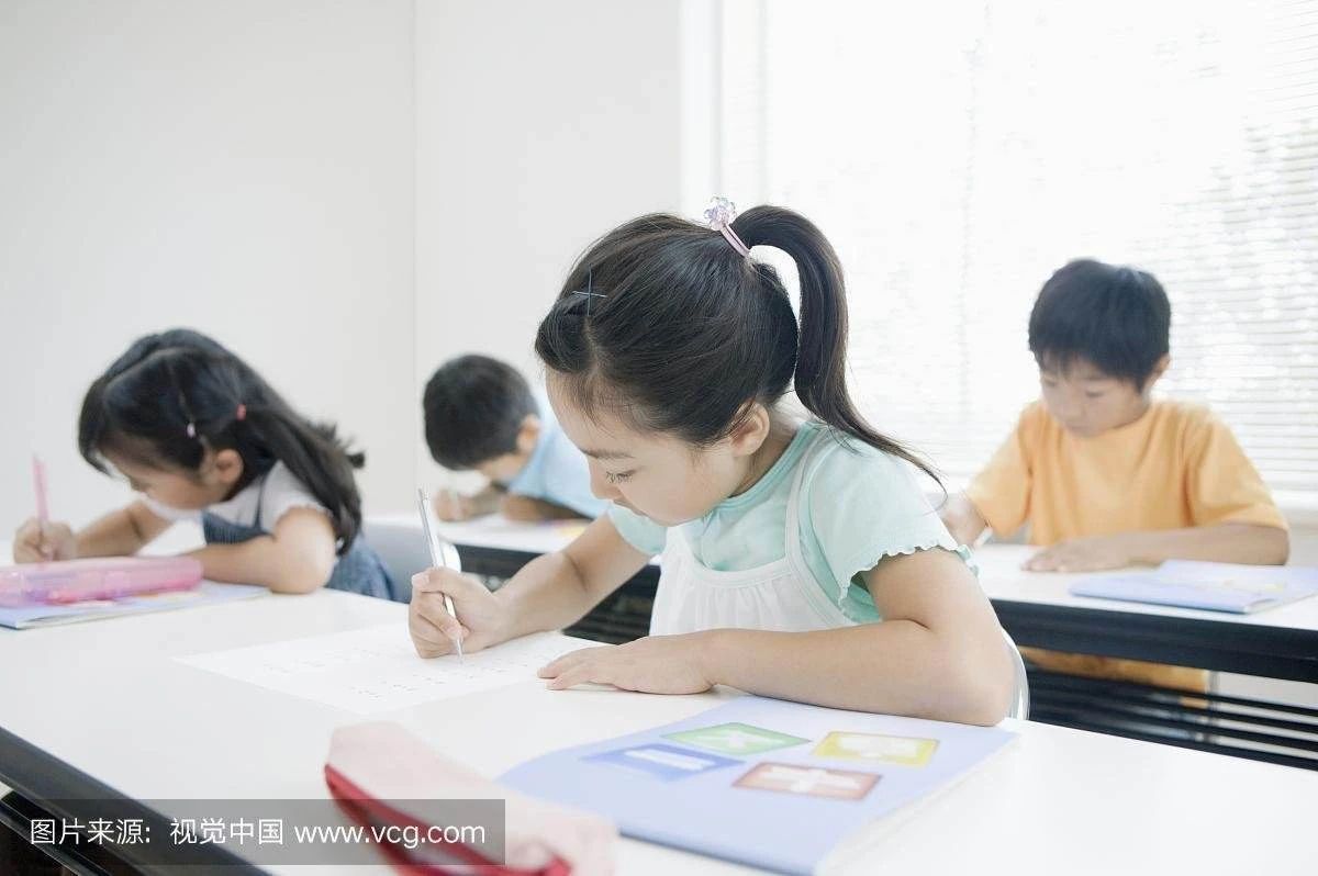 致孩子:期末了,请不要假装努力,成绩不会陪你演戏!(家长读给孩子听)-微信头条网 致孩子:期末了,请不要假装努力,成绩不会陪你演戏!(家长读给孩子听)