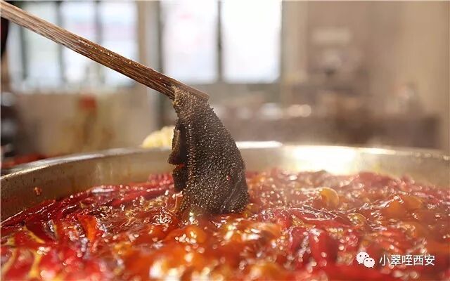 高新这个破房子里再现家庭老火锅的辉煌