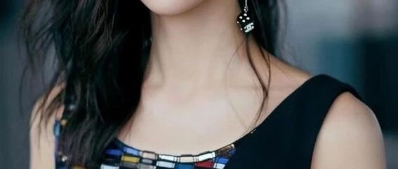 张钧甯魅力十足完美身材