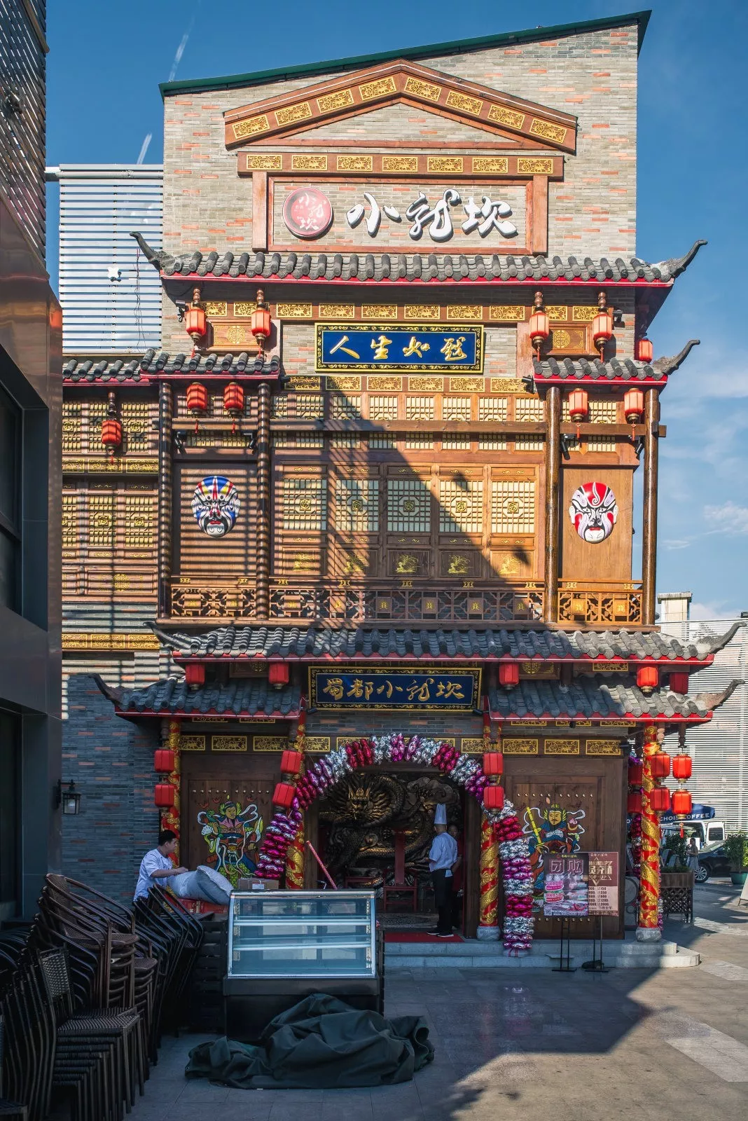 打品类还是打品牌?超级门头硬核打造三步法。 打品类还是打品牌?超级门头硬核打造三步法。