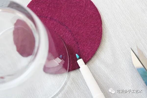 子母袋怎么做还在花钱买收纳盒？一块布剪几刀立起来就有无数个，新手都赞不绝口！（附教程）_https://www.jmylbn.com_新闻资讯_第38张