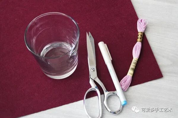 子母袋怎么做还在花钱买收纳盒？一块布剪几刀立起来就有无数个，新手都赞不绝口！（附教程）_https://www.jmylbn.com_新闻资讯_第36张