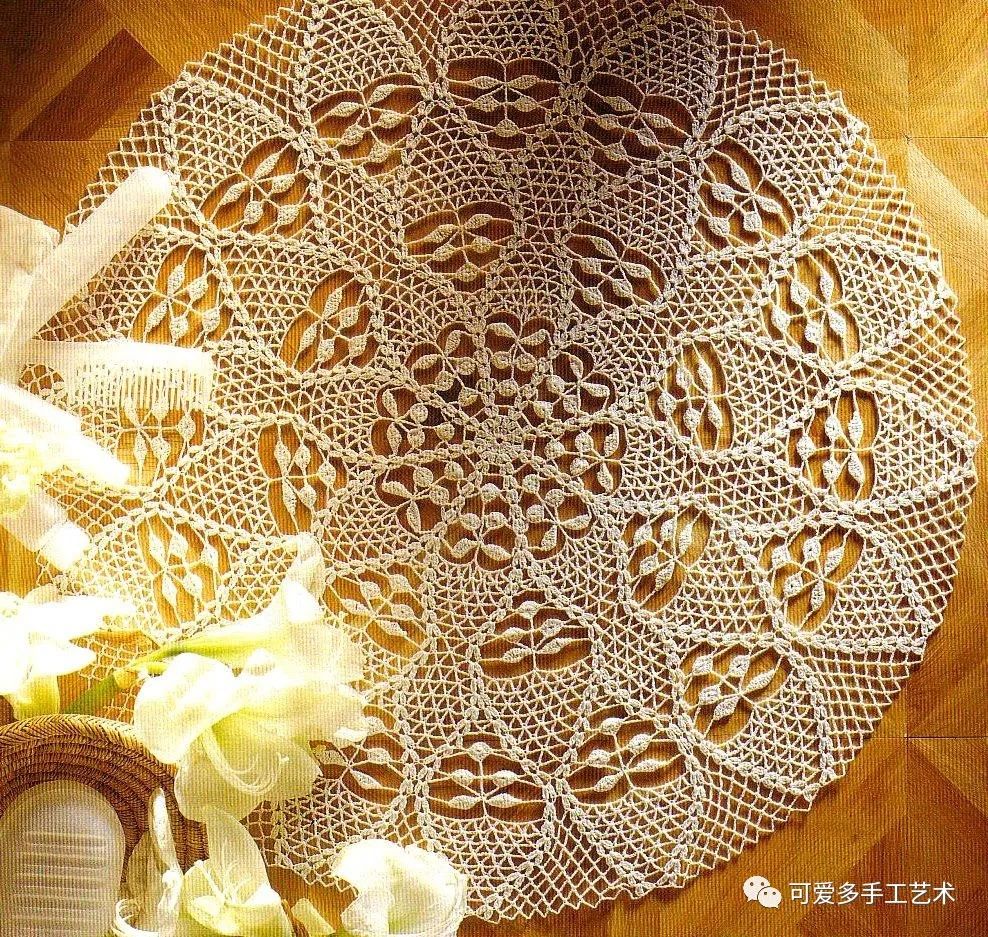 菠萝花的百变钩法，家里再旧的餐桌都瞬间成为亮点，客人来了都要夸！（附教程）