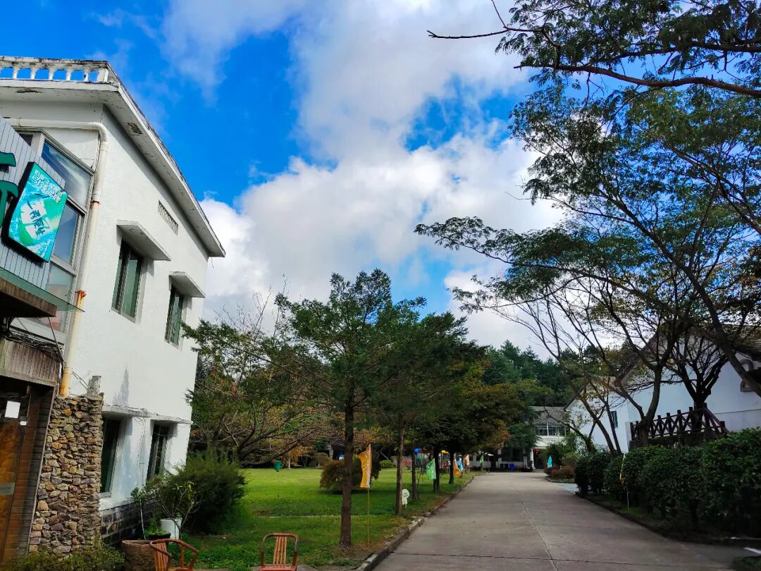 禅修 | 觉醒阁十月底浙江宁波四明山游学静心营10.29-10.31