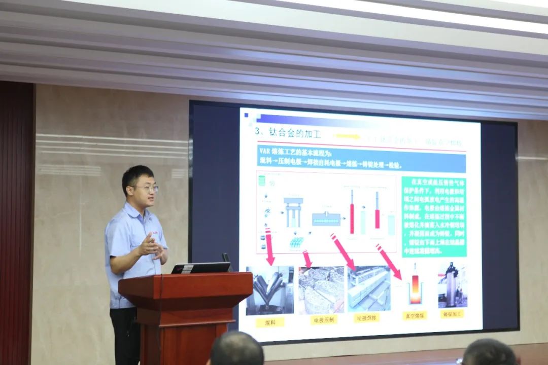 薪火相传 “晶”心筑梦 | 超晶科技2022迎新大会暨新员工培训开班仪式顺利举行(图9) 薪火相传 “晶”心筑梦 | 超晶科技2022迎新大会暨新员工培训开班仪式顺利举行(图9)