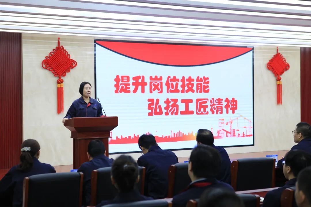 超晶科技“第一届技能比武大赛”成功开幕(图7) 超晶科技“第一届技能比武大赛”成功开幕(图7)