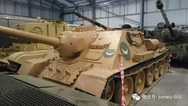 坦克世界手游生不逢时的动物园屠夫SU-100