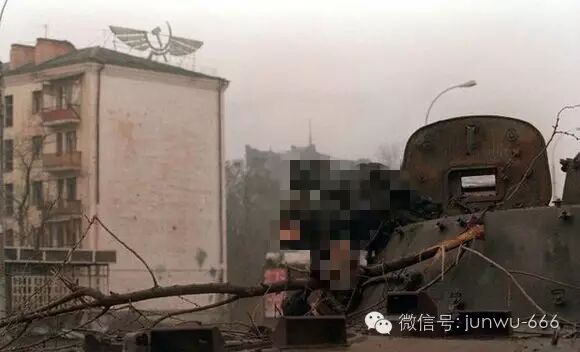 坦克世界闪电战手游首秀惨痛的T-80坦克